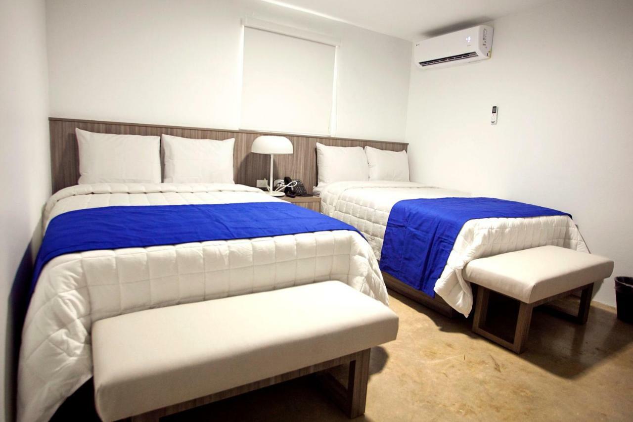 Full Moon Hotel & Restaurant Salinas Luaran gambar